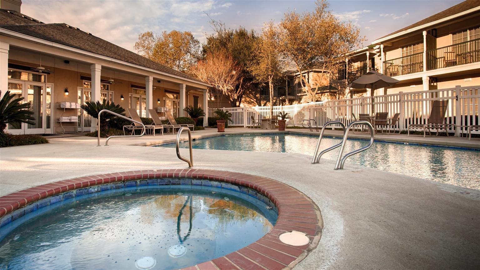 Richmond Inn & Suites Baton Rouge Kültér fotó